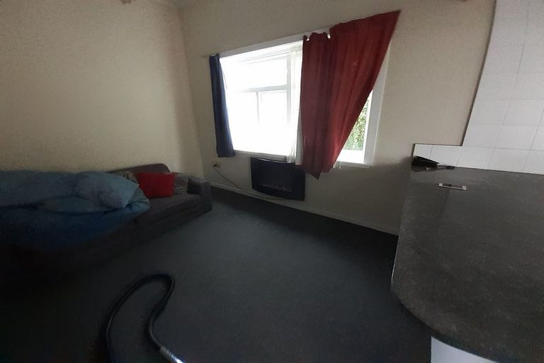 Photo of property in 1-3 Mudges Terrace, Newtown, Wellington, 6021