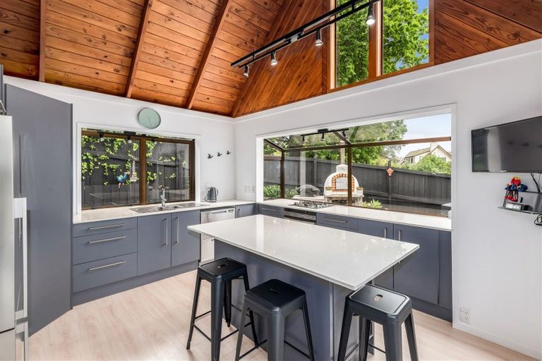 Photo of property in 24 Janome Place, Bucklands Beach, Auckland, 2014