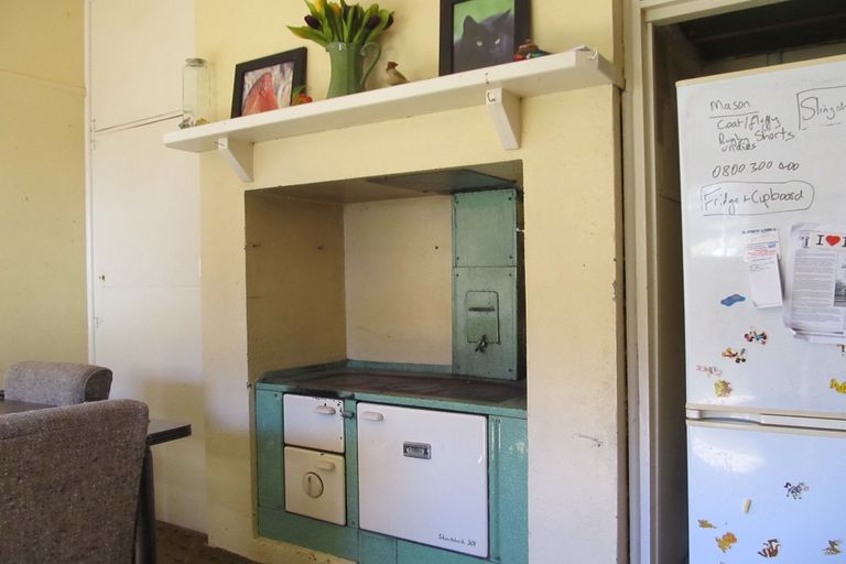 Photo of property in 165 Letts Gully Road, Letts Gully, Alexandra, 9393