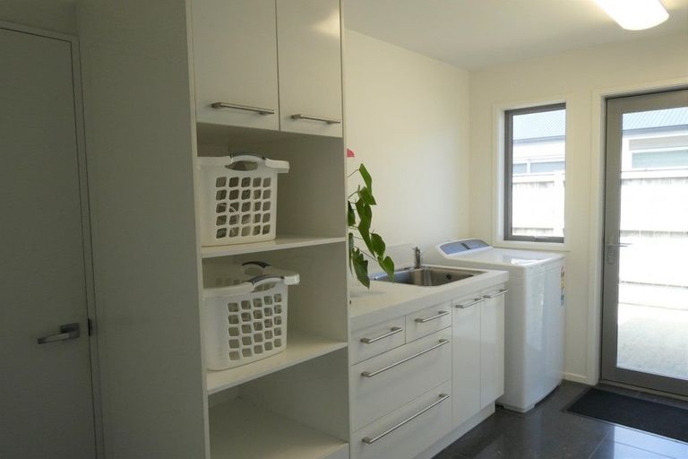 Photo of property in 14 Karoro Place, Karoro, Greymouth, 7805