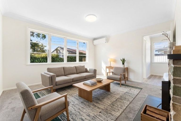 Photo of property in 3 Ellen Street, Manurewa East, Auckland, 2102