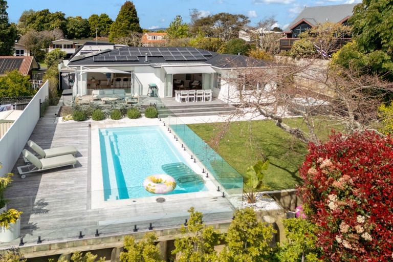 Photo of property in 129 Kings Avenue, Matua, Tauranga, 3110