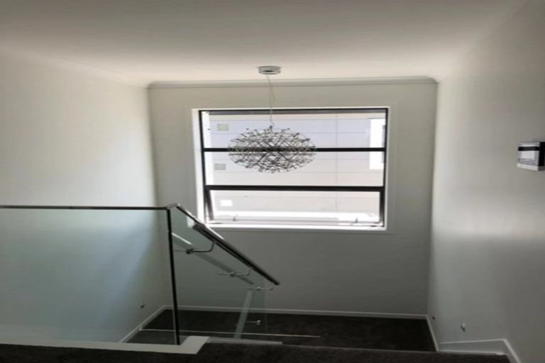 Photo of property in 59 Donegal Park Drive, Flat Bush, Auckland, 2019