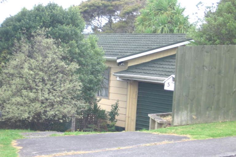 Photo of property in 5 Bayview Road, Bayview, Auckland, 0629