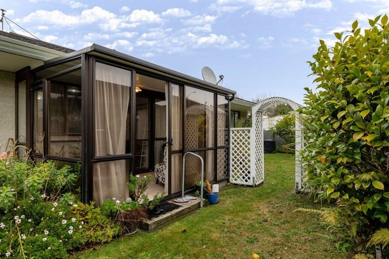 Photo of property in 4 Mcarthur Street, Terrace End, Palmerston North, 4410