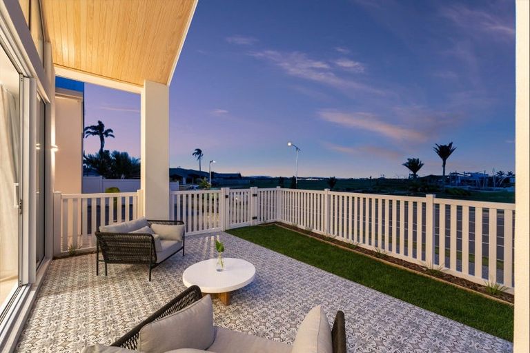 Photo of property in 24 Montiicola Drive, Papamoa Beach, Papamoa, 3118