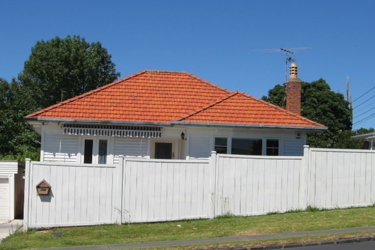 Photo of property in 226 Onewa Road, Birkenhead, Auckland, 0626
