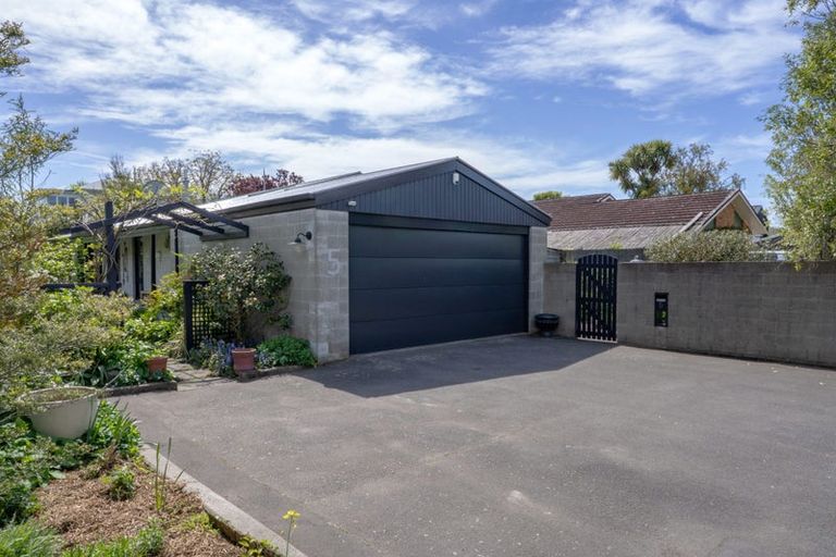 Photo of property in 5 Jed Lane, St Albans, Christchurch, 8052
