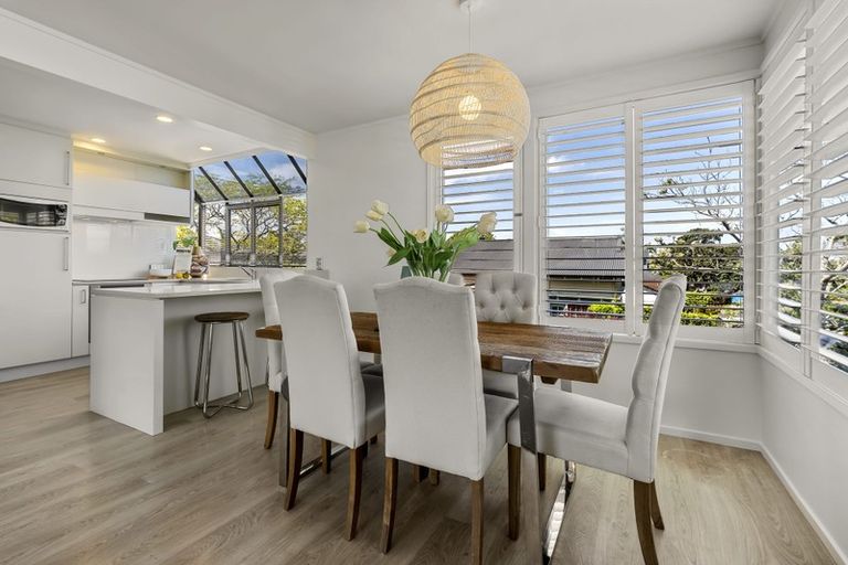 Photo of property in 2/94 Norwood Road, Bayswater, Auckland, 0622