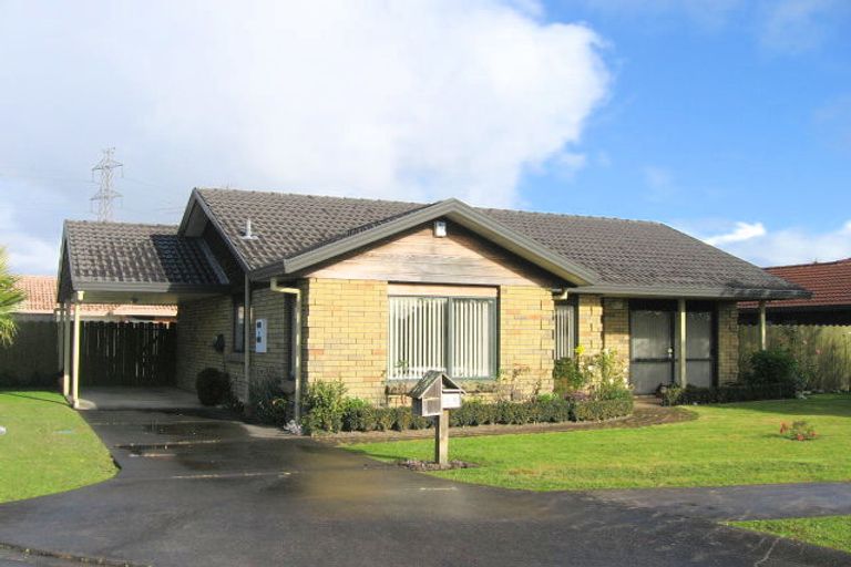 Photo of property in 1/5 Waylen Place, Burswood, Auckland, 2013