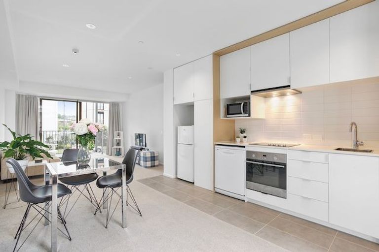 Photo of property in 113/4 Bluegrey Avenue, Stonefields, Auckland, 1072