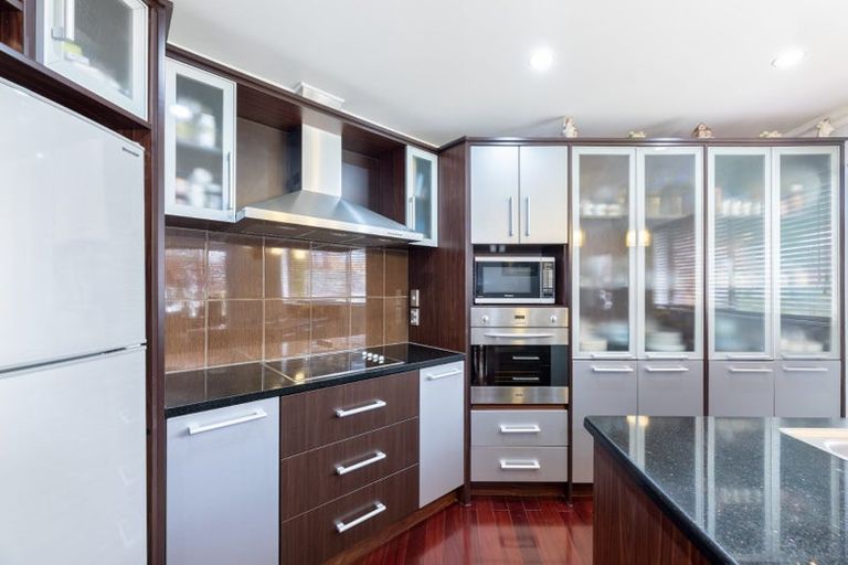 Photo of property in 3 Hornsey Avenue, Henderson, Auckland, 0612