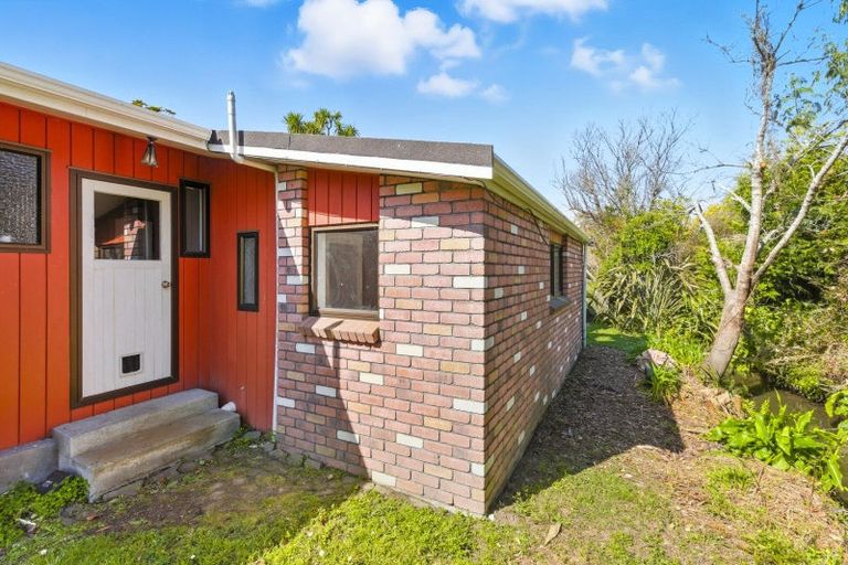 Photo of property in 61 Ocean Road, Paraparaumu Beach, Paraparaumu, 5032