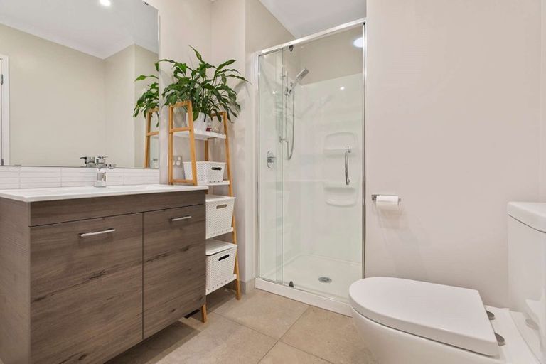 Photo of property in 20 Spotted Dove Road, Hobsonville, Auckland, 0616