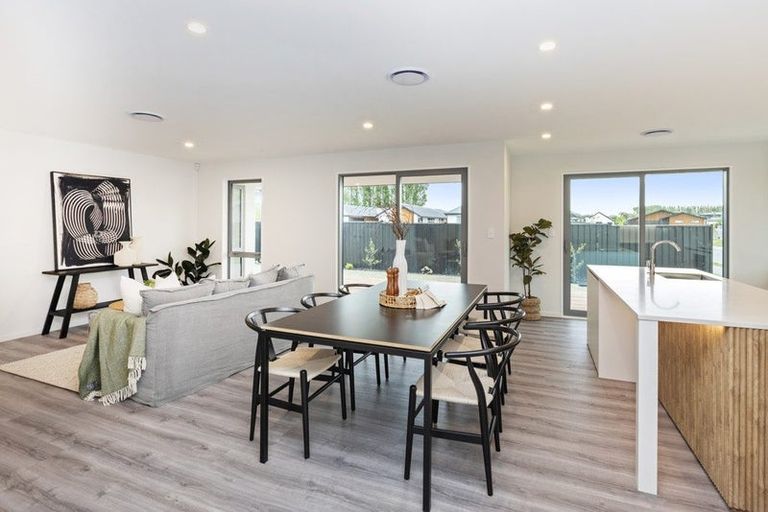 Photo of property in 12 Elsie Lange Way, Casebrook, Christchurch, 8051