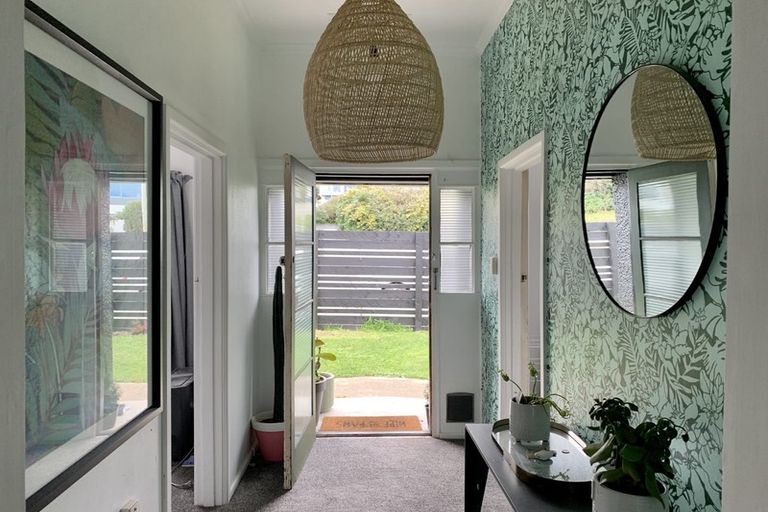 Photo of property in 23 Wharfe Street, South Hill, Oamaru, 9400