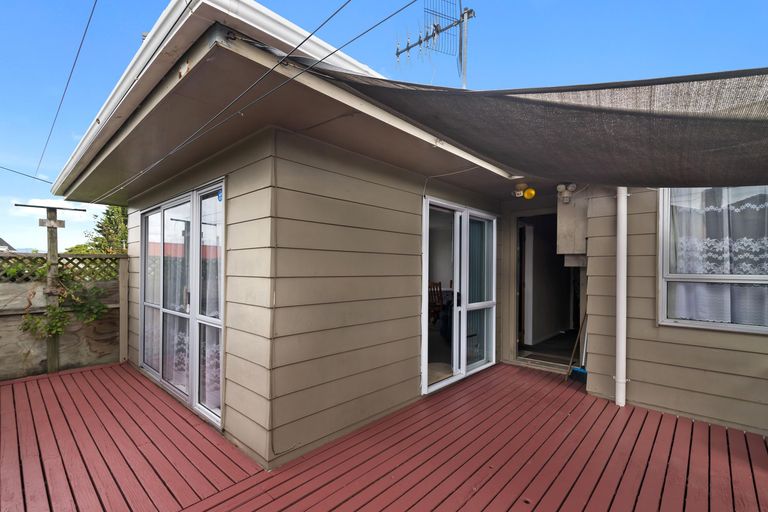 Photo of property in 28 Haumoana Street, Koutu, Rotorua, 3010