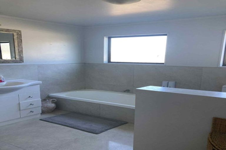 Photo of property in 18 Knox Place, Greerton, Tauranga, 3112