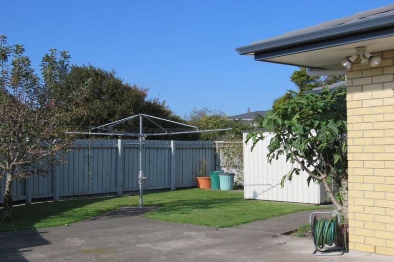 Photo of property in 147 Tukapa Street, Westown, New Plymouth, 4310