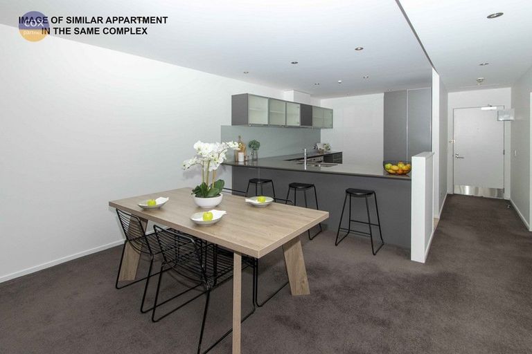 Photo of property in 402/7 Humber Street, Pandora, Napier, 4110