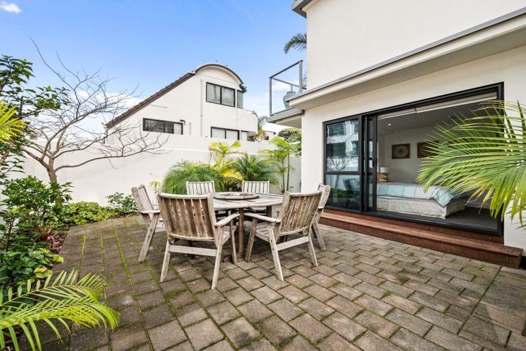 Photo of property in 114/6 Adams Avenue, Mount Maunganui, 3116