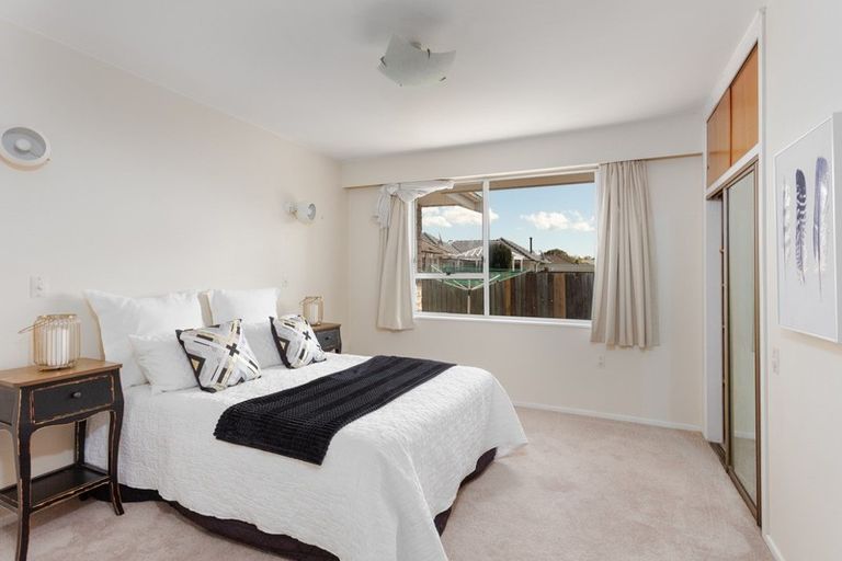 Photo of property in 1/1 Hounslow Street, Ilam, Christchurch, 8041