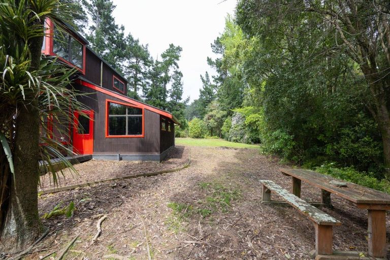 Photo of property in 403 Scotts Road, Linton, Palmerston North, 4472