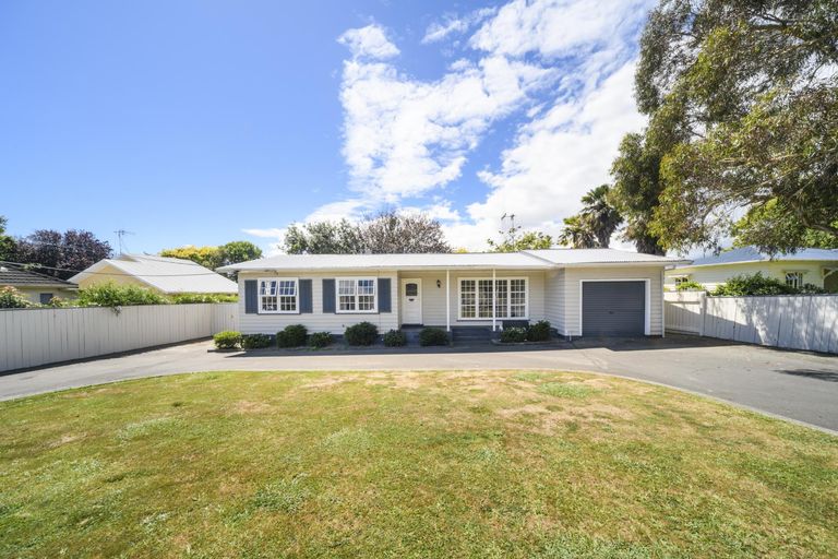 Photo of property in 34 Macarthur Street, Levin, 5510