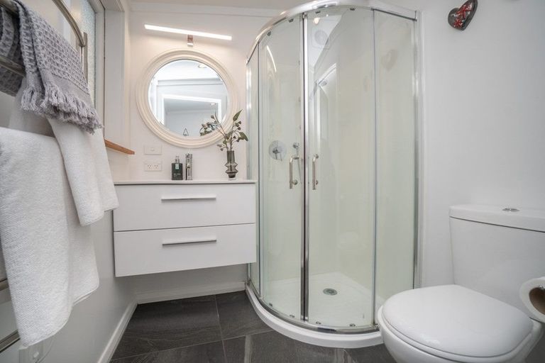 Photo of property in 136 Heretaunga Street, Palmerston North, 4414