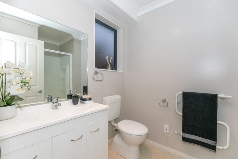 Photo of property in 1042a Heaphy Terrace, Fairfield, Hamilton, 3214