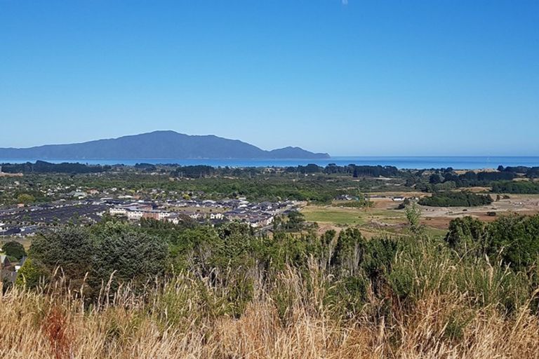 Photo of property in 8 Wilson Way, Waikanae, 5036