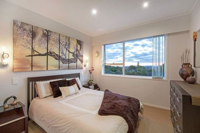 Photo of property in 132 Sandspit Road, Shelly Park, Auckland, 2014