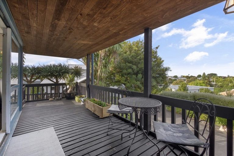 Photo of property in 17 Milton Road, Otumoetai, Tauranga, 3110