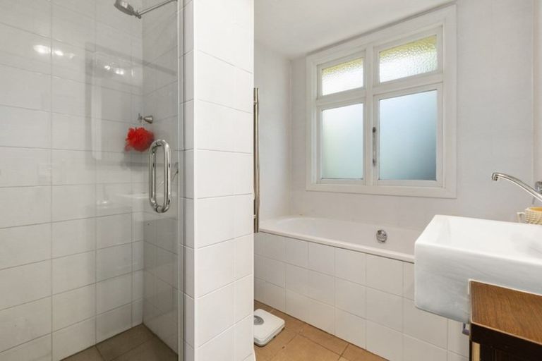 Photo of property in 56 Pacific Street, Roslyn, Dunedin, 9010