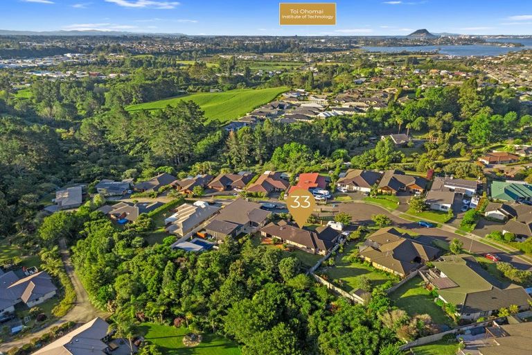 Photo of property in 33 Woodleigh Place, Ohauiti, Tauranga, 3112