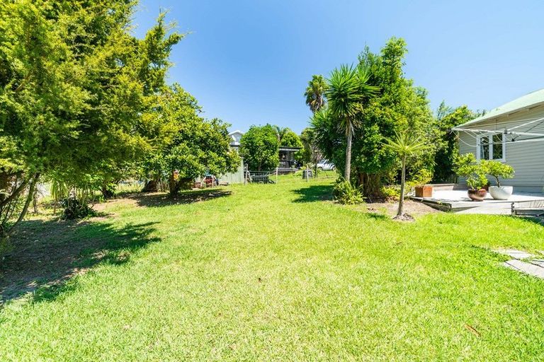 Photo of property in 11 Whakapirau Road, Te Hana, Wellsford, 0974