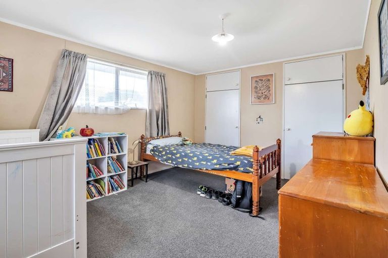 Photo of property in 13 Mccorkindale Street, Feilding, 4702