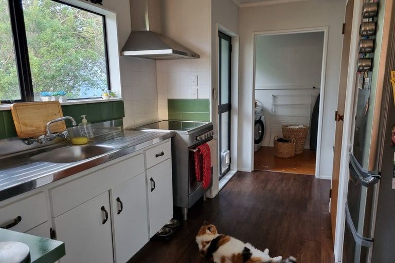 Photo of property in 33b Grey Street, Martinborough, 5711