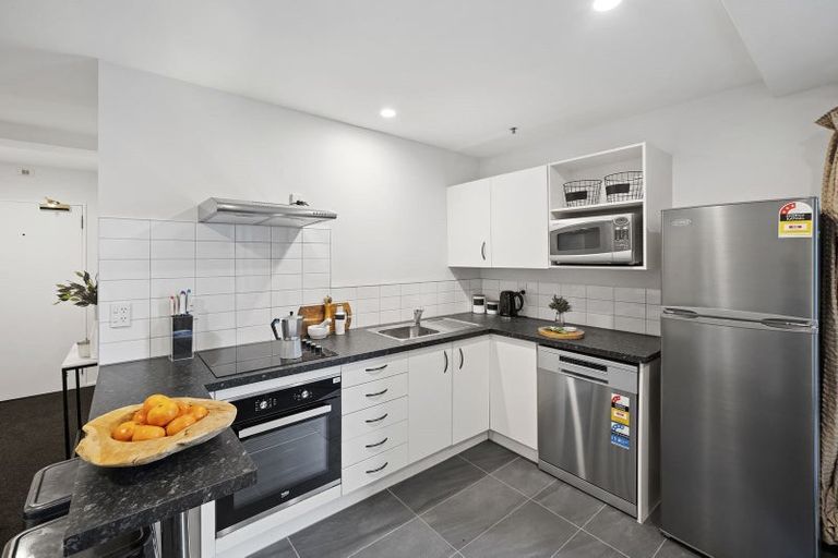 Photo of property in Courtenay Apartments, 408/120 Courtenay Place, Te Aro, Wellington, 6011