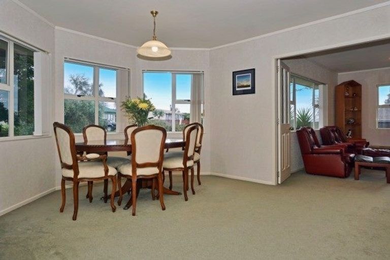 Photo of property in 53 Fairview Place, Te Puke, 3119