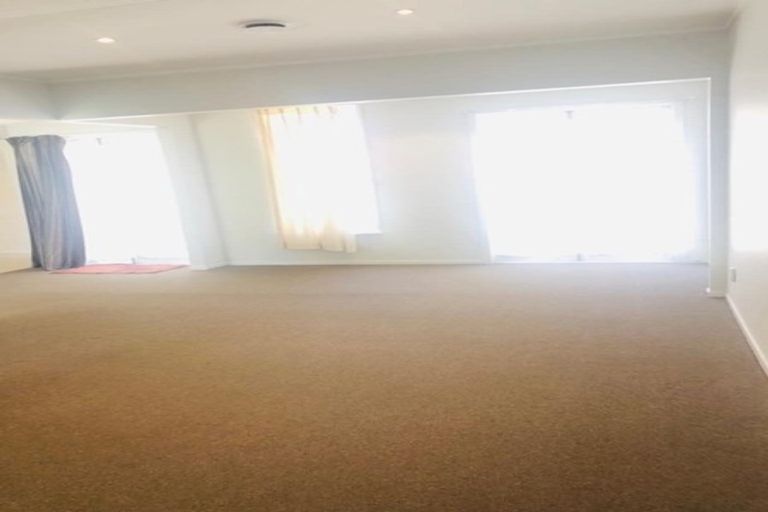 Photo of property in 62 Calthorp Close, Favona, Auckland, 2024