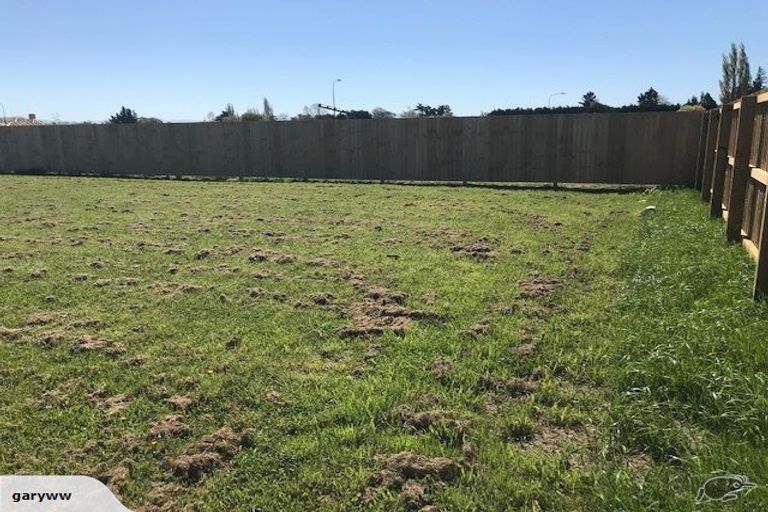 Photo of property in 60 Petries Road, Woodend, 7610