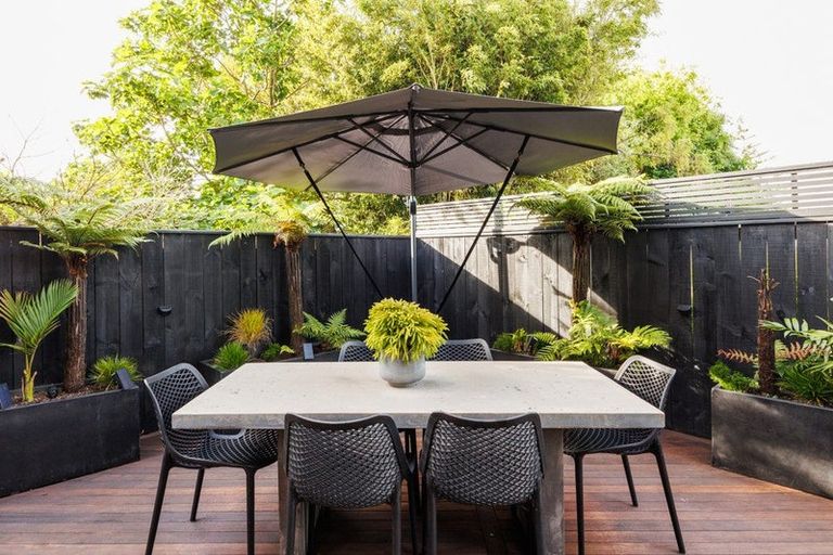 Photo of property in 52a Manawatu Street, Hokowhitu, Palmerston North, 4410