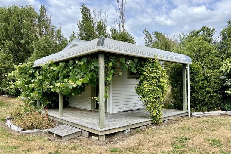 Photo of property in 54 Vyner Road, Otatara, Invercargill, 9879