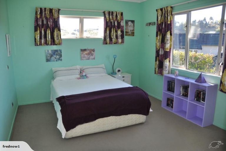 Photo of property in 7 Outlook Terrace, Taradale, Napier, 4112
