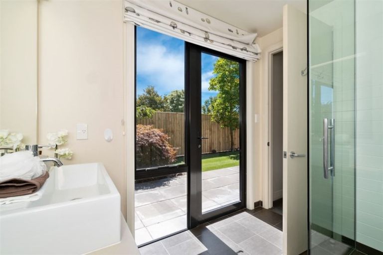 Photo of property in 195 Ilam Road, Ilam, Christchurch, 8041