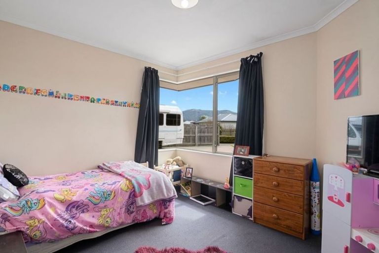Photo of property in 10 Pukeone Place, Motueka, 7120