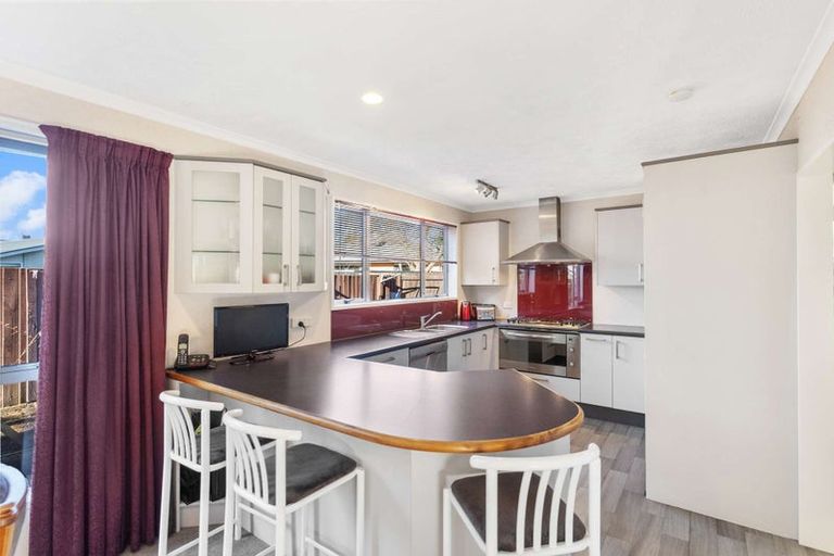 Photo of property in 18 Tisch Place, Belfast, Christchurch, 8051