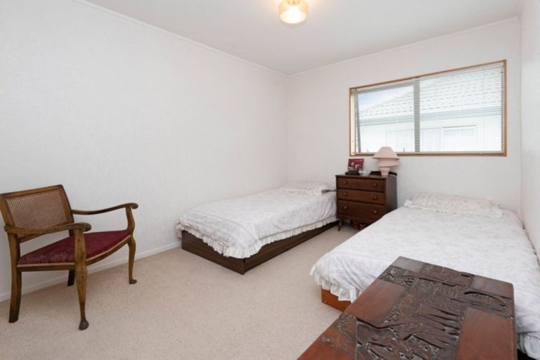Photo of property in 1/230 Bucklands Beach Road, Bucklands Beach, Auckland, 2012