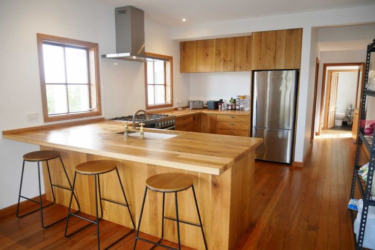 Photo of property in 7 Ticehurst Road, Lyttelton, 8082